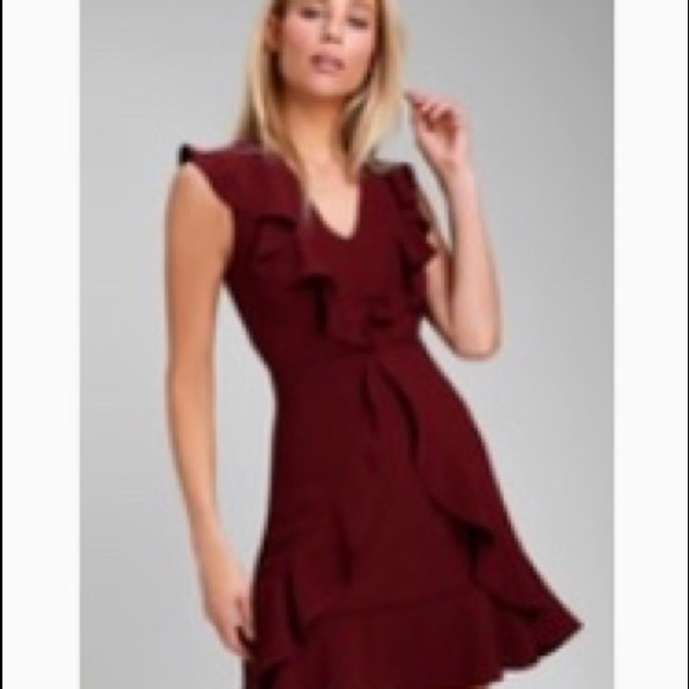 Lulus Dress NWT